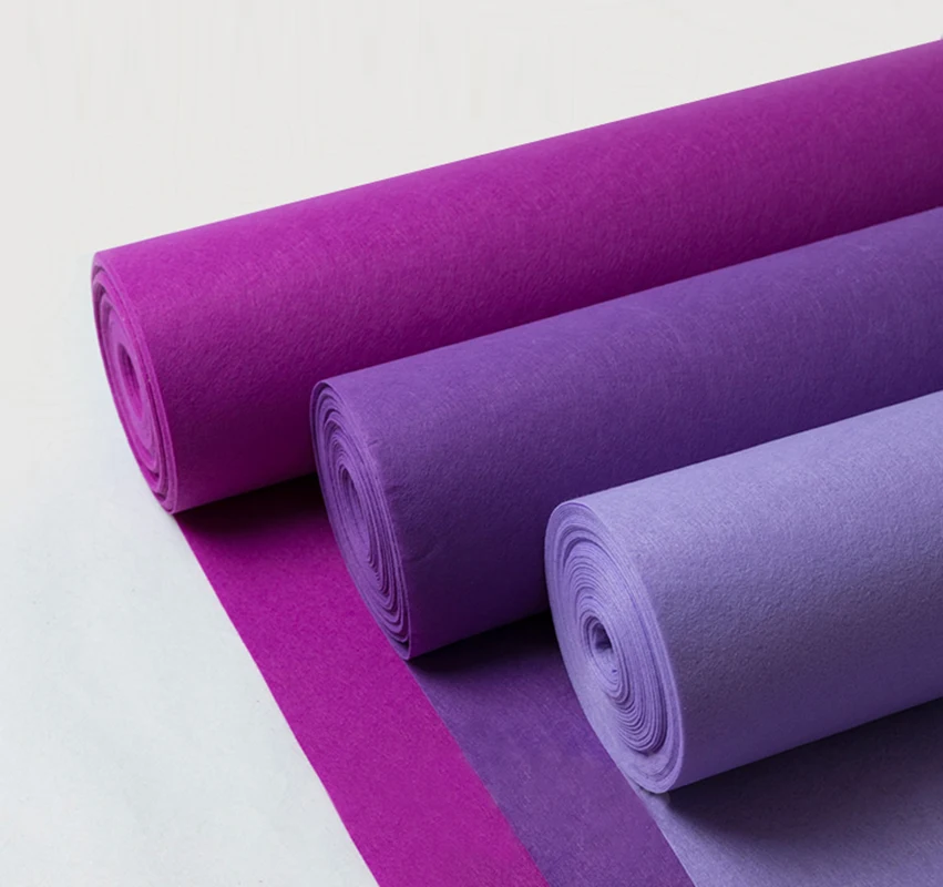 Фиолетовый ковер для свадебного прохода внутреннего и наружного использования