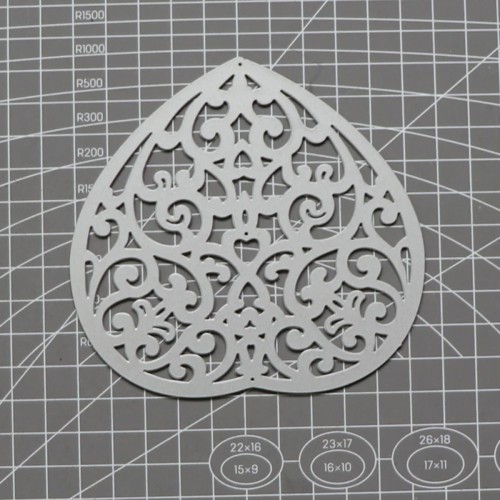 

Metal Cutting Dies Heart Frame Lace Background Scrapbook Paper Craft Handmade Card Album Punch Art Cut Die