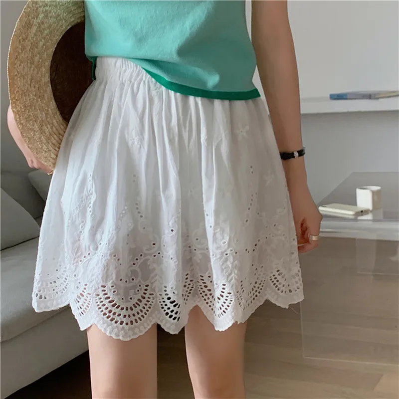 

PLAMTEE 2022 New Summer Women Short Skirt Hot Korean Embroidery Hollow A-Line High Waist Casual Solid Color Gentle Basic