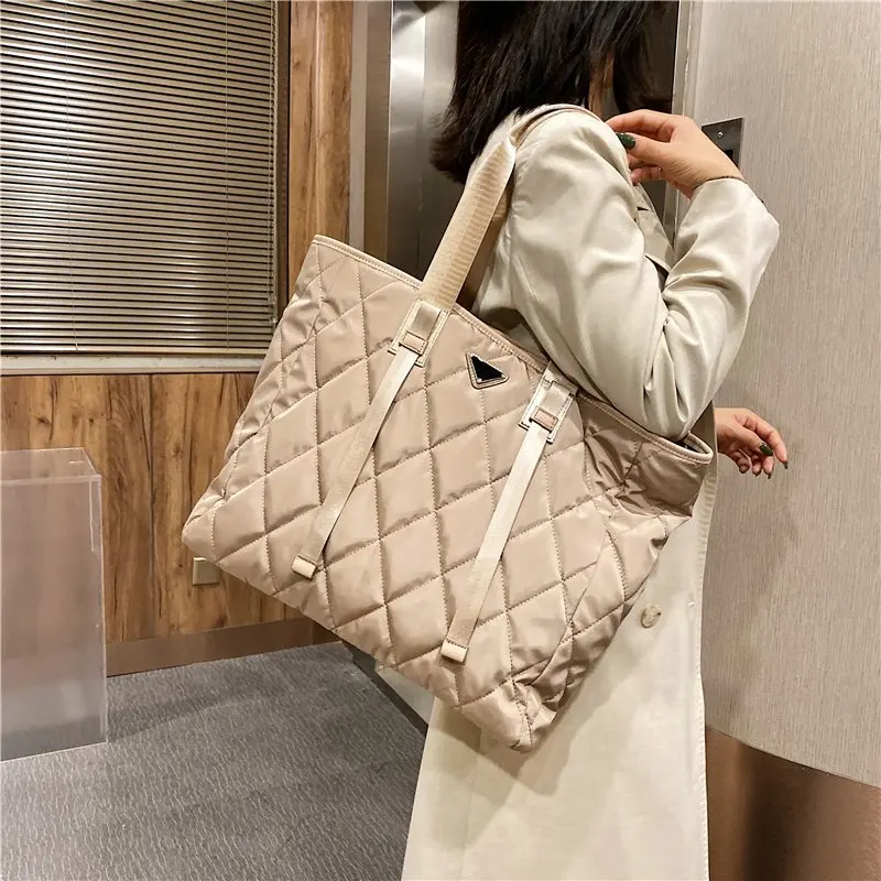New Fashion Trend Women's Tote Bag Rhombus Check Shoulder Bags Large Capacity Female Handbag High Quality Nylon Shopping Bag