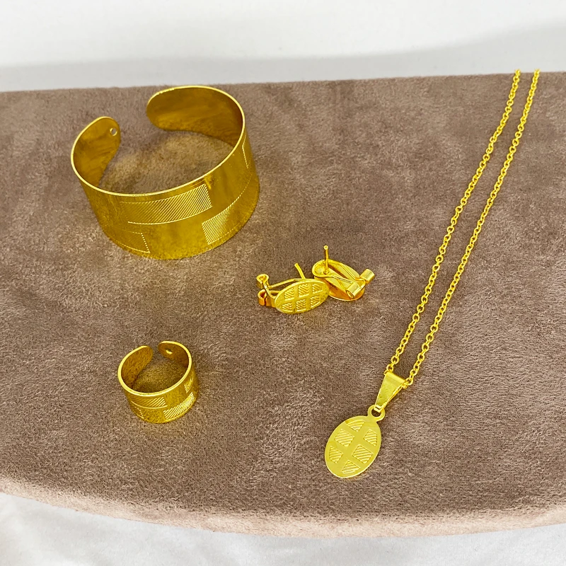 

Dubai Baby Jewelry Sets African Bangles France Kids Girls Ethiopian Gold Color Rings Earrings Rings Arab Children Birthday Gift