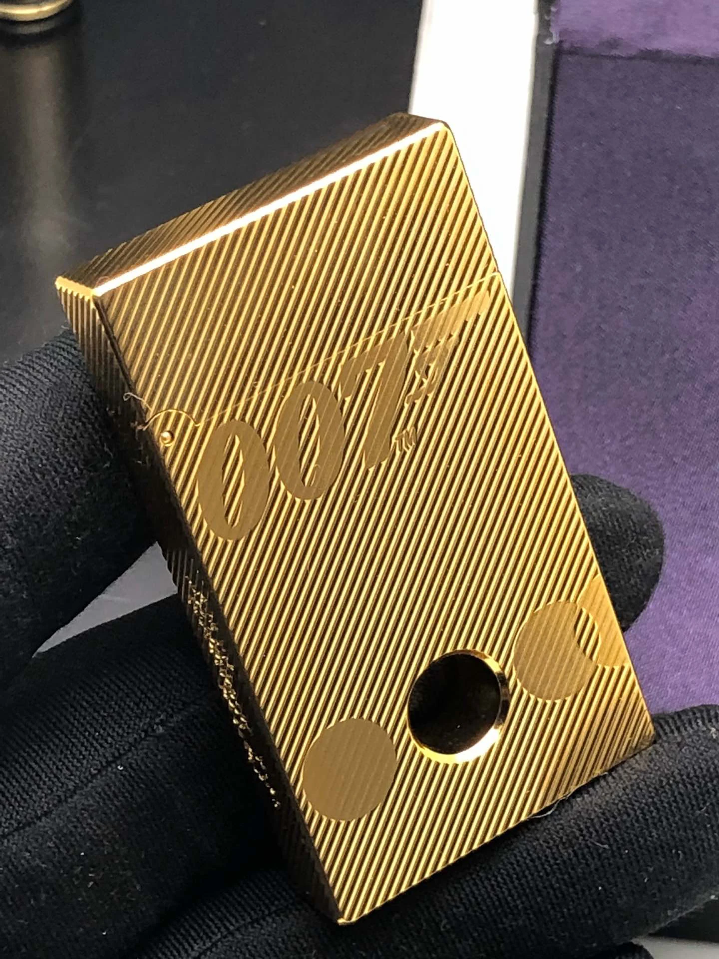 

Brand new original DuPont bright sound lighter retro pure copper inflatable cigarette lighter exquisite smoking accessories