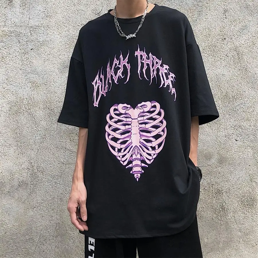 

Black Heart Skull Print T-Shirt Male Funny Harajuku Loose Tee O-Neck Fashion Half Sleeve Oversize Tops Couple Gothic T Shirts