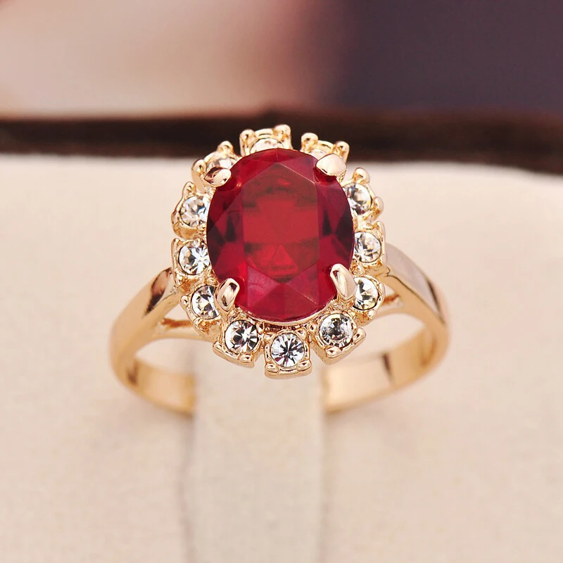 Женское кольцо с красным/зеленым/синим камнем | Украшения и аксессуары