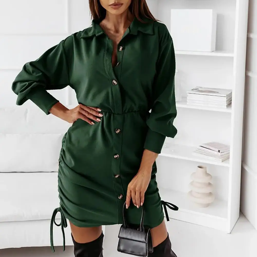 

Платье-рубашка с рюшами, на пуговицах, с длинным рукавом