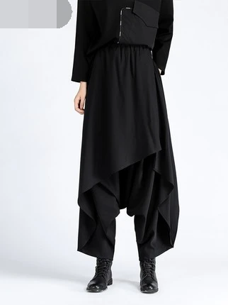 

The skirt, the big Crotch, the loose crotch, the little feet, the tight waist, the irregular Haren Pants