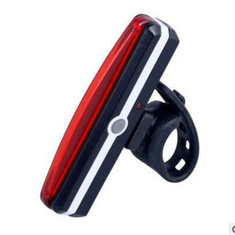 Яркий светодиодный фонарь для велосипеда водонепроницаемый с зарядкой по USB