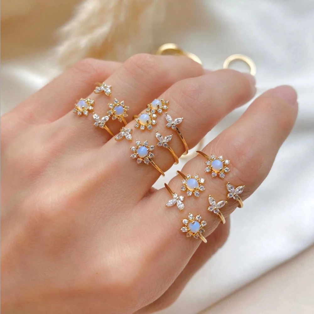 

Sun Flower Ring Dream System Simple Korean Sweet Chic Pink Crystal Butterfly Opening Adjustable Rings for Women