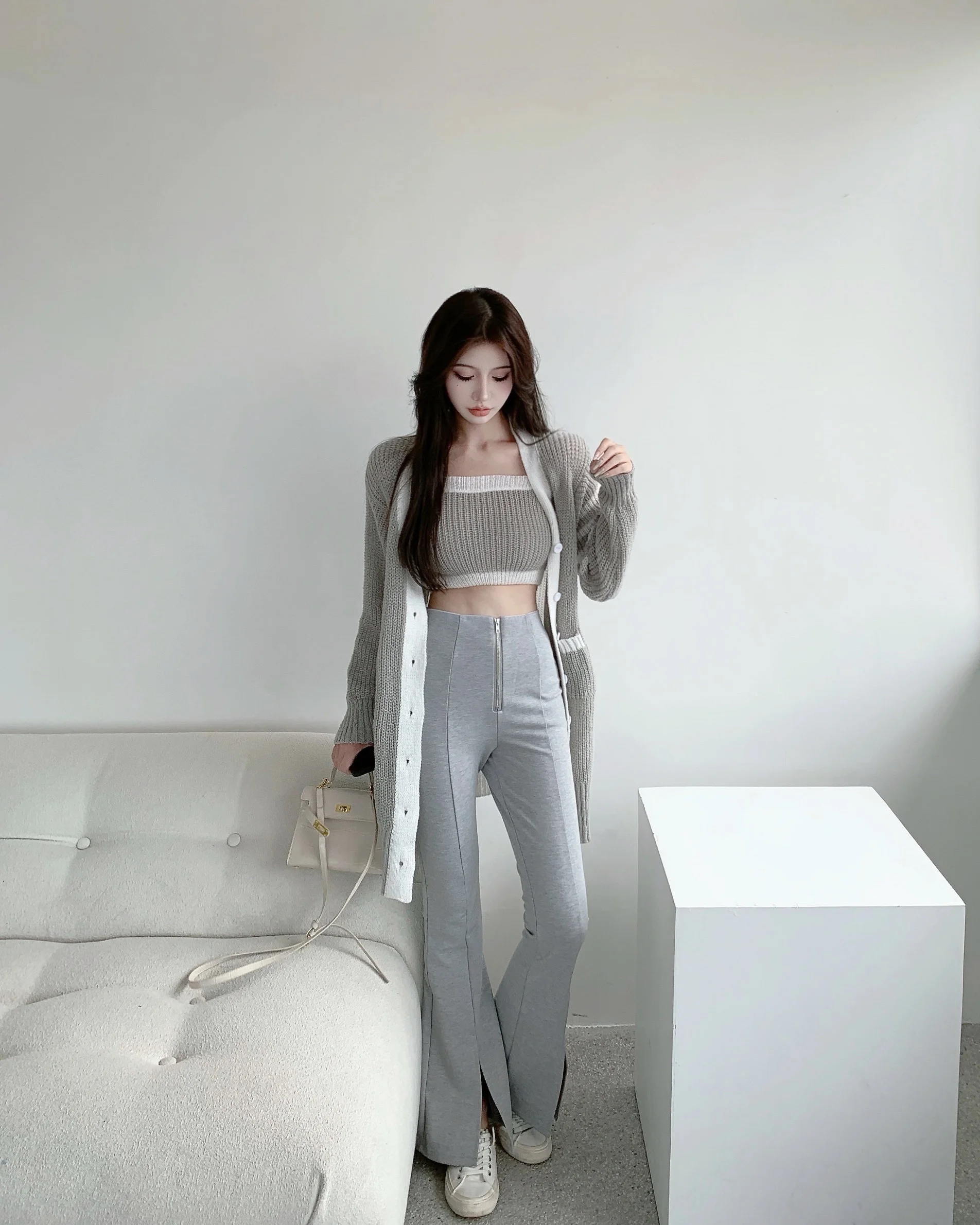 

Early Autumn New Loose Outer Wear Knitted Cardigan Long Sleeve Sweater Coat Top Bandeau Sling Split Trousers Suit Kio