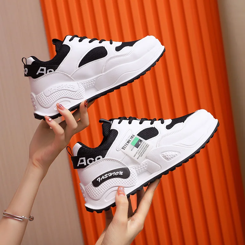 

2021 New Fashion Women Sport Shoes Outdoor Lace-up Women Platform Sneakers Air Mesh Breathable Walking Shoes Designers Shoes