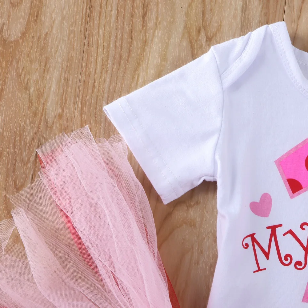 Комплекты одежды для маленьких девочек с надписью «My 1st Valentine's Day» комбинезон с цветочным принтом и юбка-пачка на возраст от 0 до 18 месяцев повязка на голову, вечерние комплекты из 3 предметов