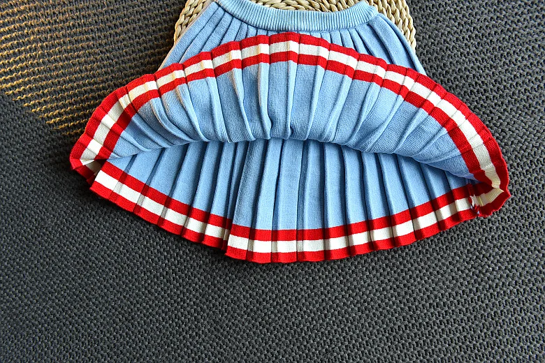 

new 2020 autumn and winter children's clothing girls long-sleeved pullover sweater + short skirt suit