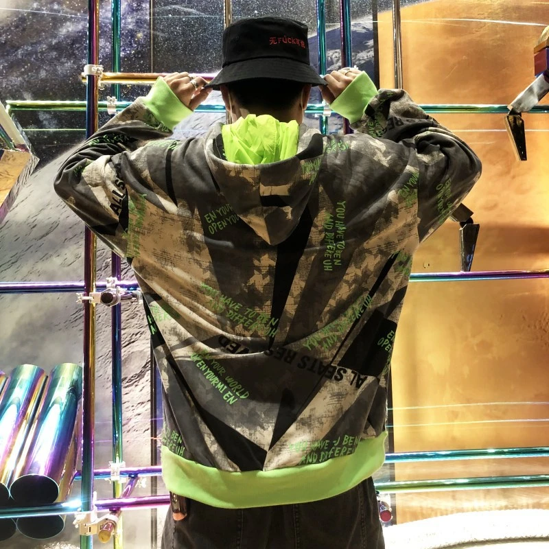 

ELKMU Tie Dye Hoodies Men Hip Hop Sweatshirts Harajuku Hoodies 2020 Autumn Streetwear Loose Hooded Pullover Men HE126