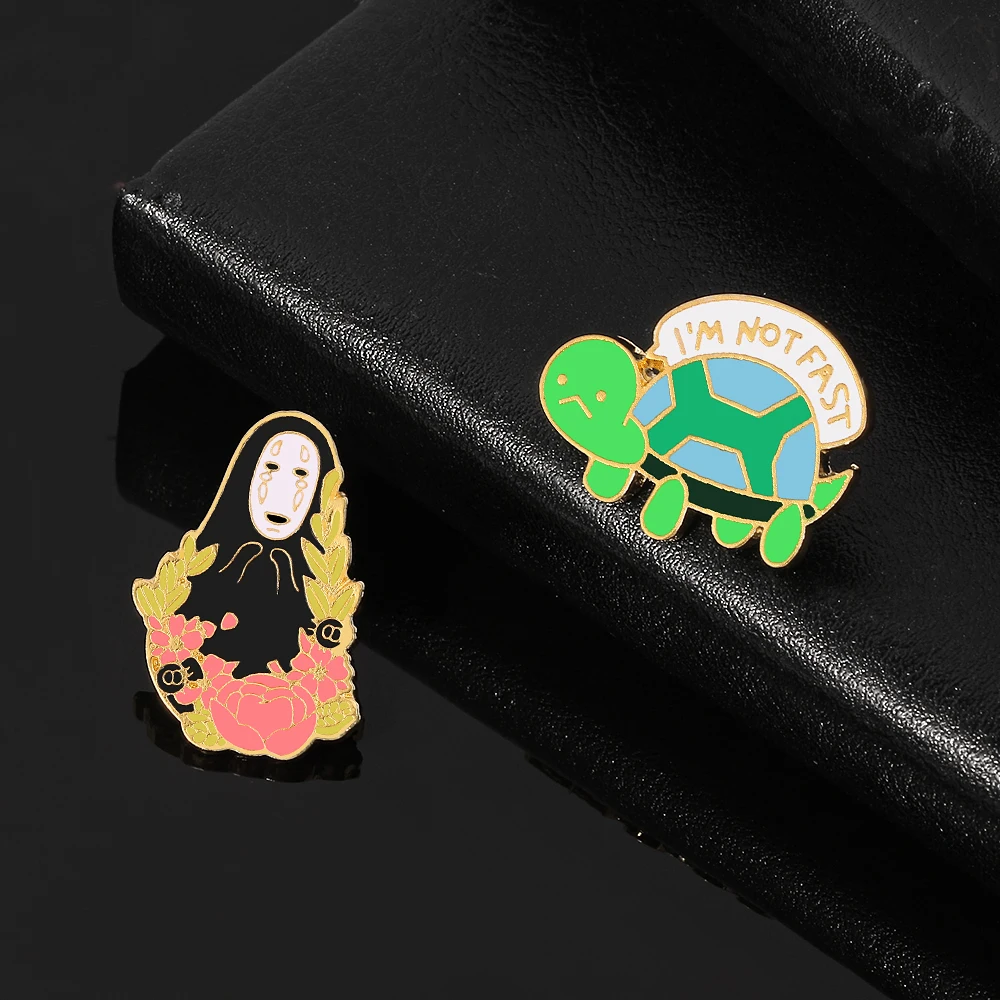 Мужская брошь с изображением Человека без лица эмалированная Miyazaki Hayao Japan