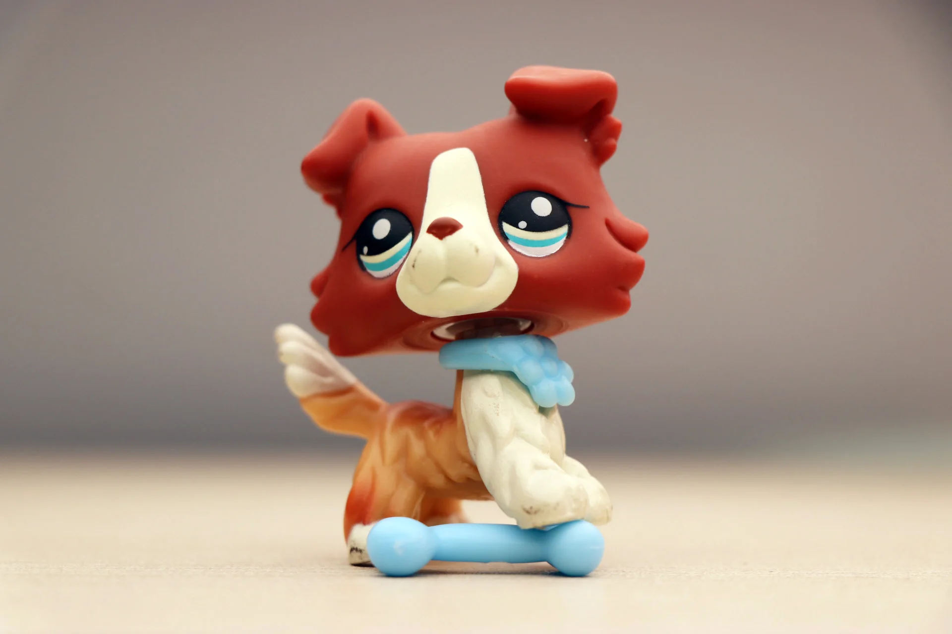Действительно Редкие pet shop мини игрушки Действие стоячая коллекция коротких волос кошка белый розовый черный оранжевый тигр кошка и собака подарки