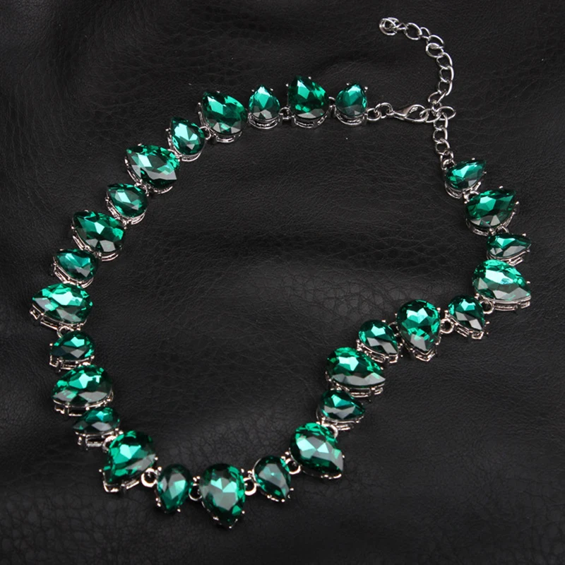 Зеленое ожерелье с драгоценным камнем в форме капли воды массивные ожерелья