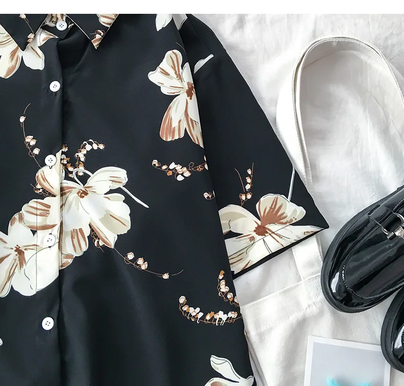 Женская блузка с коротким рукавом летняя цветочным принтом в стиле ретро модель