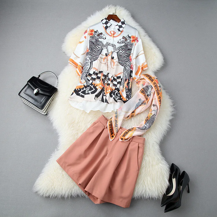 

Женская одежда в европейском и американском стиле Новинка Лето 2021 стильная рубашка с принтом зебры с короткими рукавами шелковые шарфы шор...