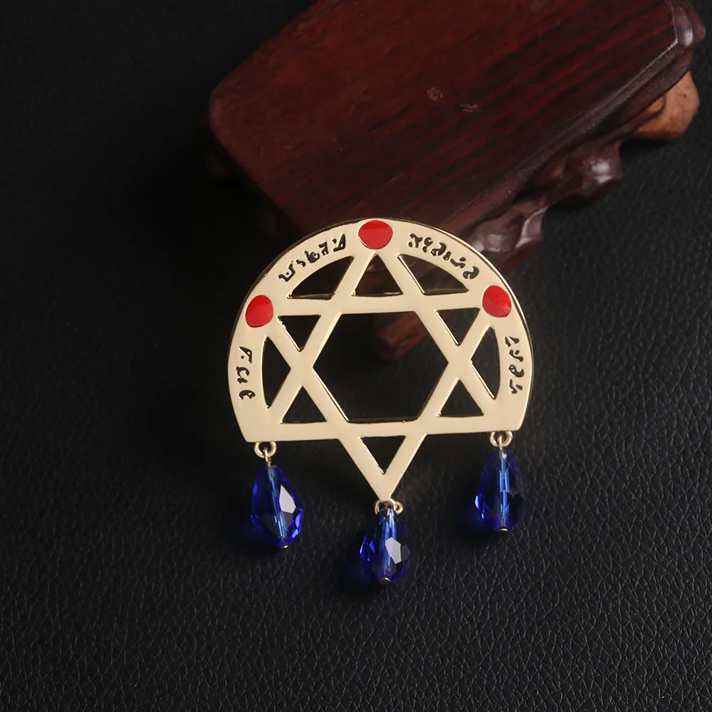 Брошь в виде ведьмы из путешествия элаина металлический значок коллекция