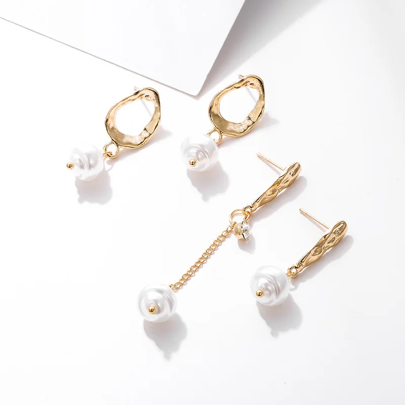 Серьги гвоздики с искусственным жемчугом стильные ювелирные украшения золотого