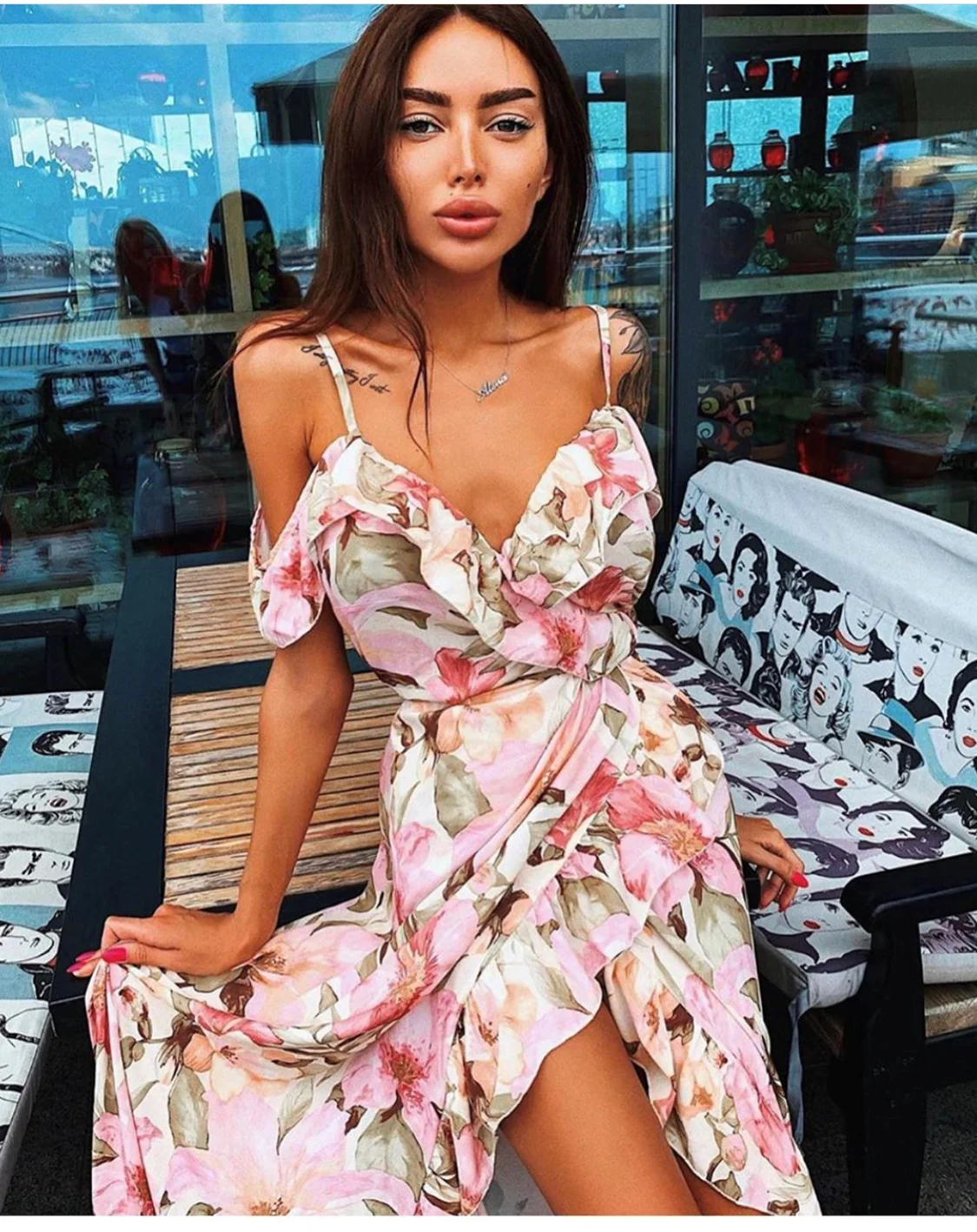 Пикантное розовое платье KeyCouture с V образным вырезом и цветочным принтом пляжные