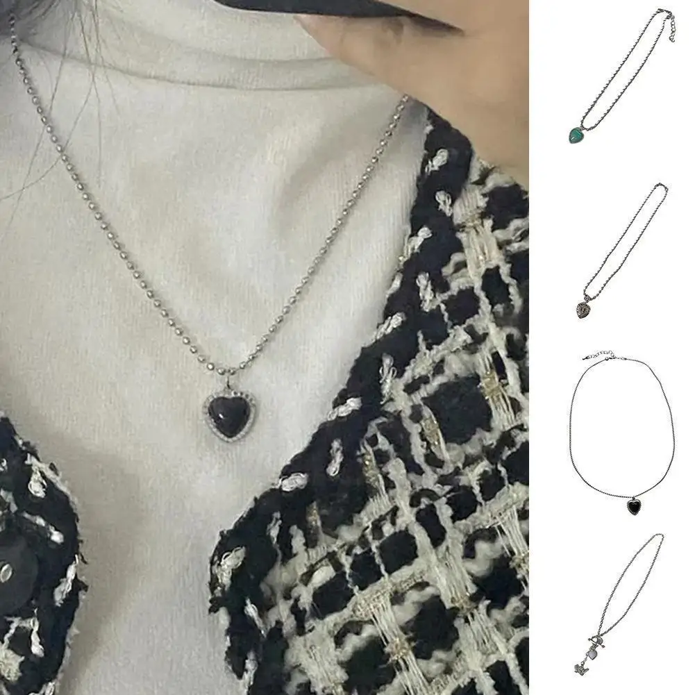 

Vintage Black Love Heart Pendant Necklace for Women Stone Charm Chain Necklace 2021 New Temperament Female Jewelry Wedding R0O5