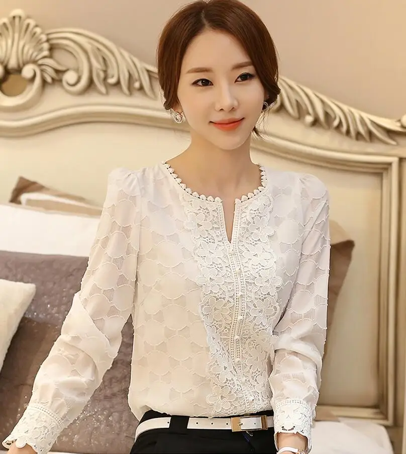 Женская кружевная блузка с длинным рукавом белая цветочным принтом новинка