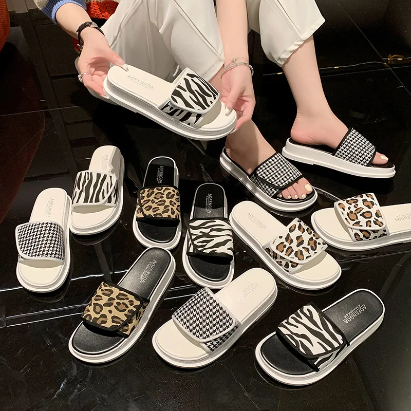 2022 Summer New Women Slippers Sexy Leopard Print Fashion Casual Open Toe Flat Casual Slides  Outdoor Beach Female Flip Flops