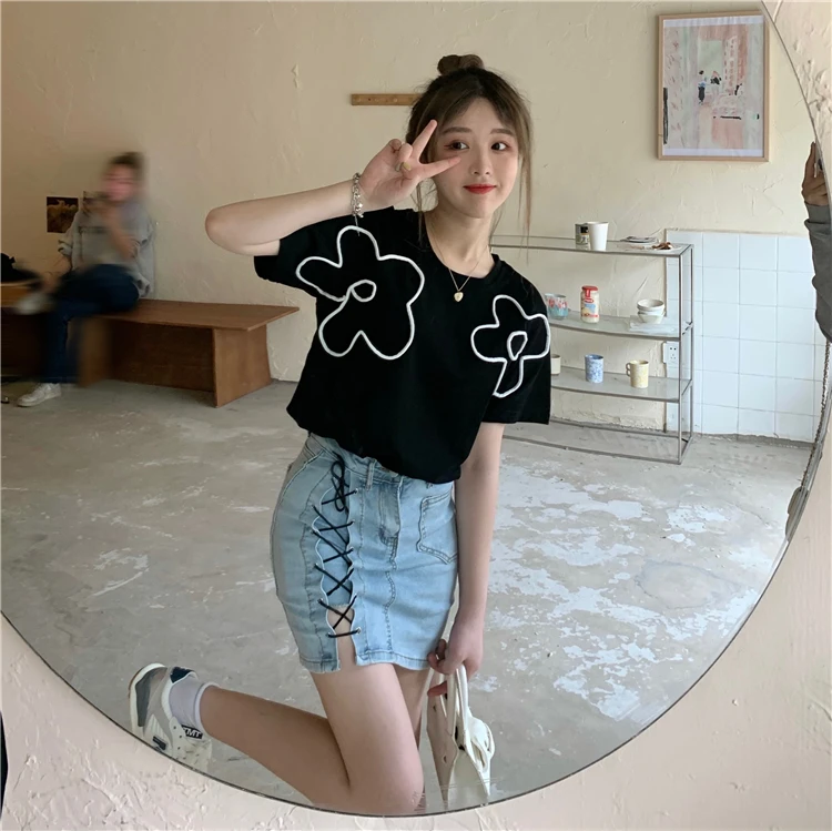 

YTX1332 2021 new fashion simple solid color short three-dimensional flower short-sleeved T-shirt