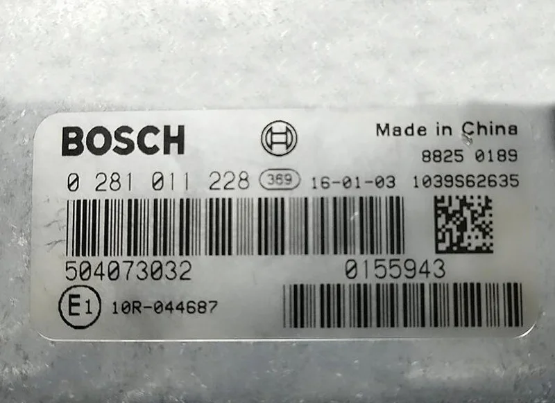 

Original New ECU engine computer board 0281011228 ED16 504073032 for Bosch Iveco