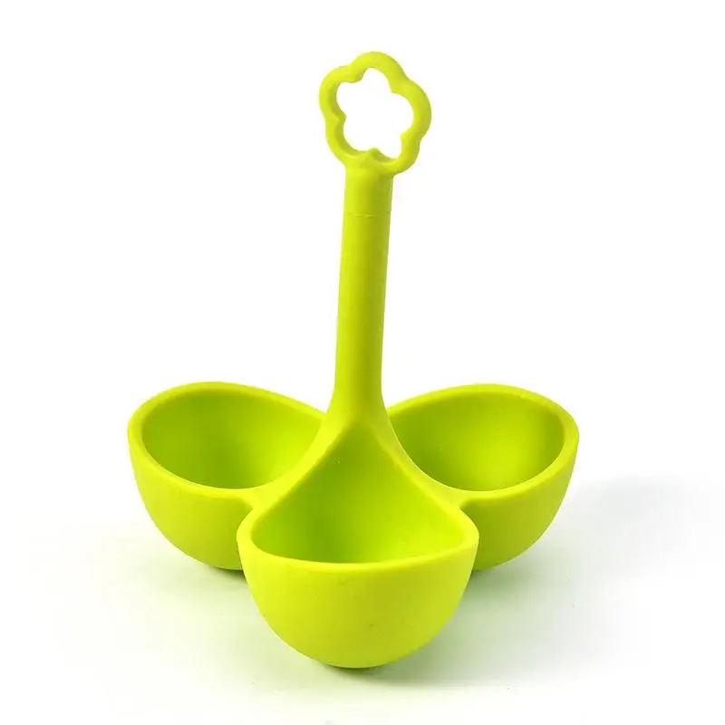 

1 Piece Silicone Egg Poacher 3-Grid Portable Egg Steamer Kitchen Egg Cooker Tray High Temperature Egg Boiler Kitchen Gadgets