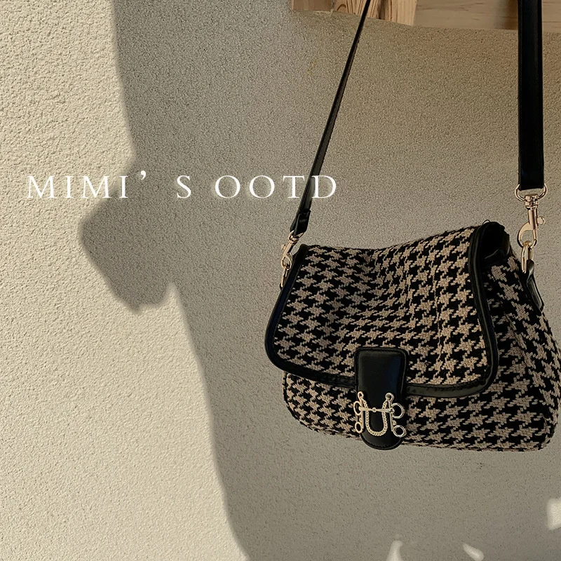 Сетчатая красная сумка для подмышек меньшего сорта женская Новая мода тысяча