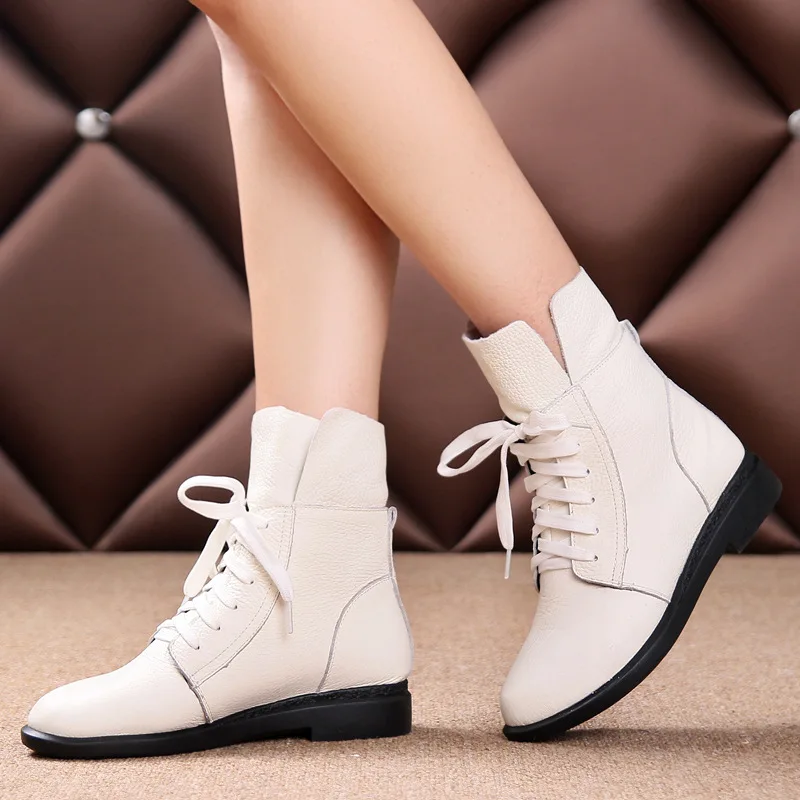 

Genuine Leather Chelsea Boots Rivet Nice Winter Warm Fur Snow Boots Woman Flat Lady Casual Shoes Snowboots Ankle Boots Sdc