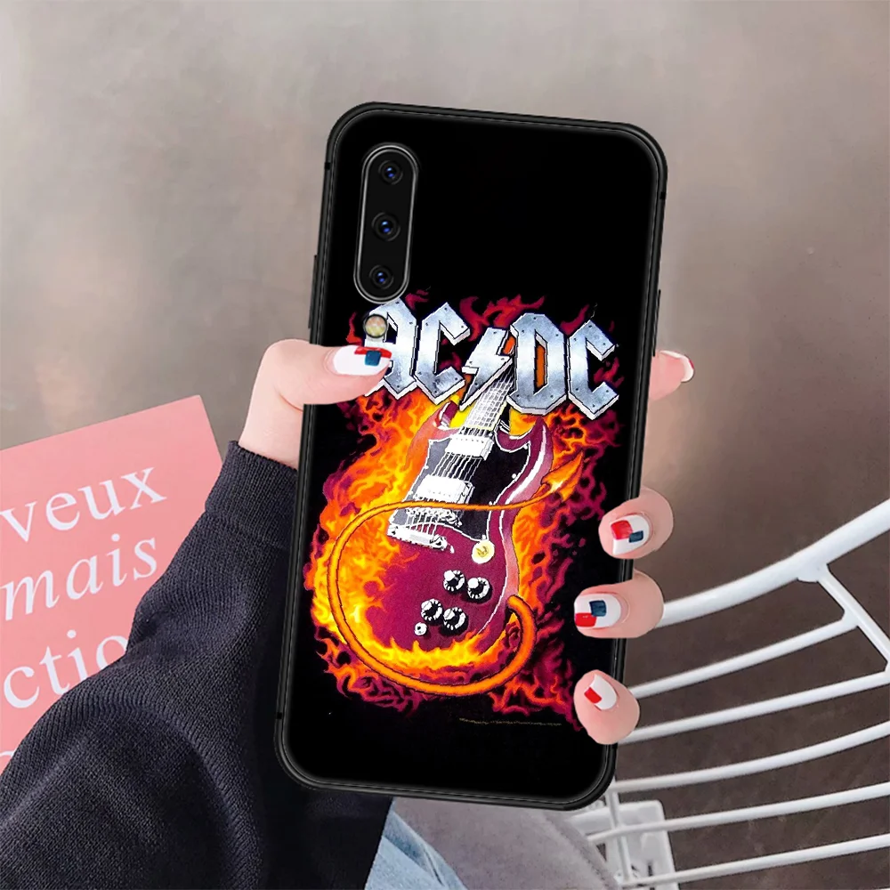 

Rock Band Ac Dc Music Phone Case Cover For Samsung Galaxy A10 A20 A30 E A40 A50 A51 A70 A71 J 5 6 7 8 S black Back 3D Hoesjes