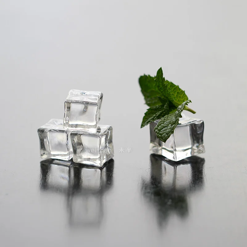 

2pcs Summer simulation ice cube refrigerator stickers creative 3D magnetite message stickers magnetic stickers