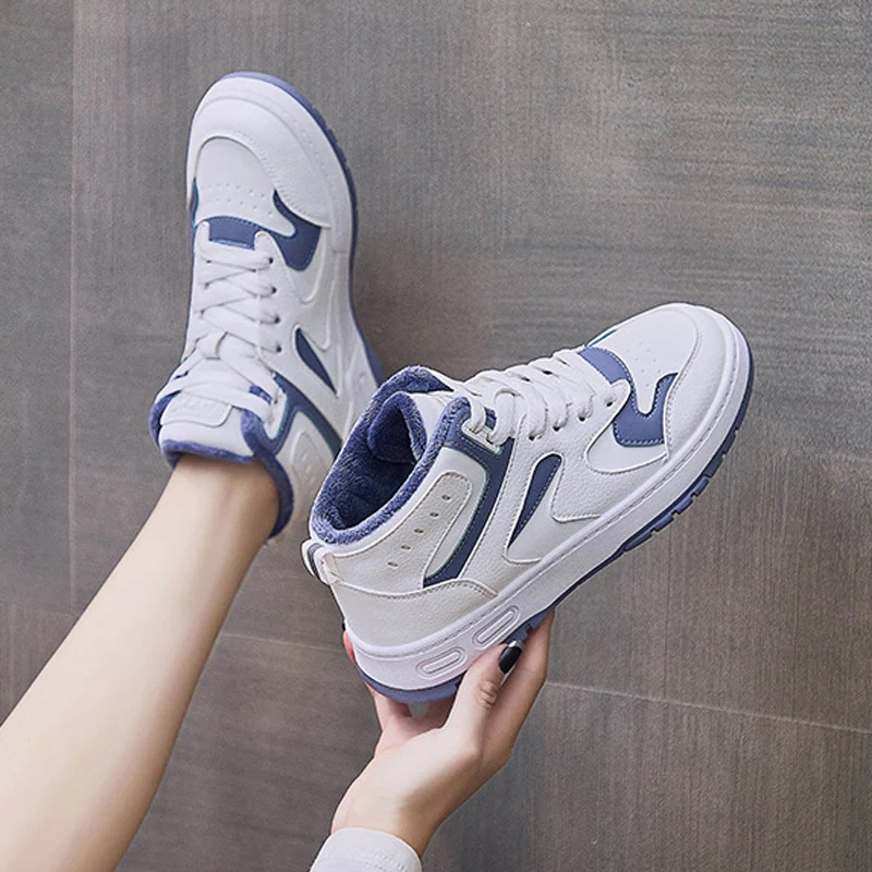 

Winter Plush Warm Fur Shoes Women 2021 Casual Sport Shoes Vulcanize Chunky Sneakers Platform Woman Skateboard White Pu Leather