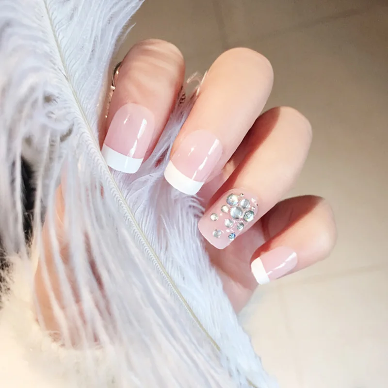 

2021 24pcs False Nails French Tips Art Design Fake Nail Tips Full Cover Nails with Glue EY669