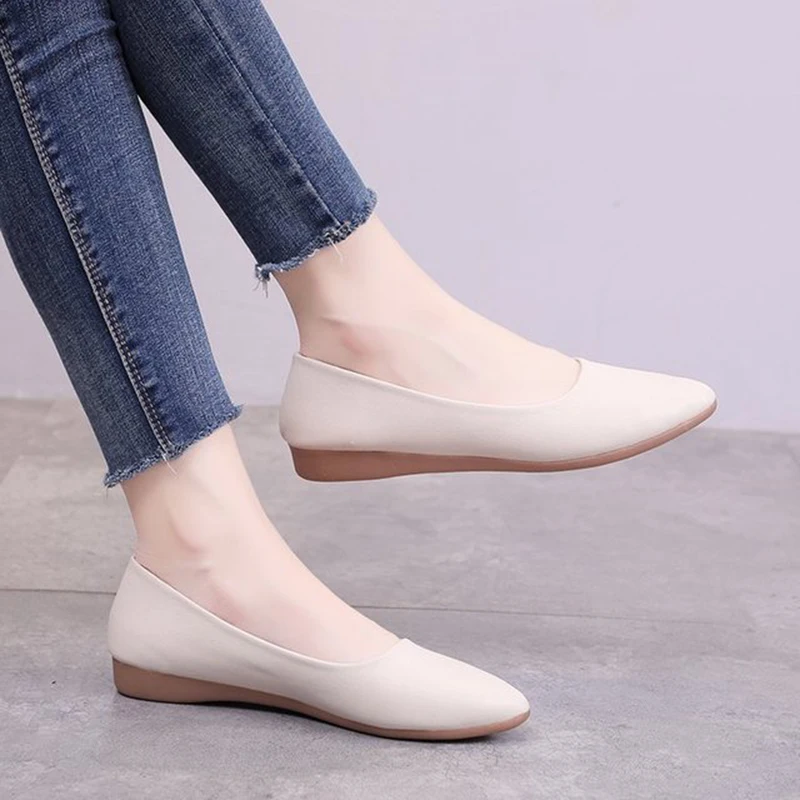 Туфли женские с острым носком однотонная обувь простые универсальные осень 2019 |