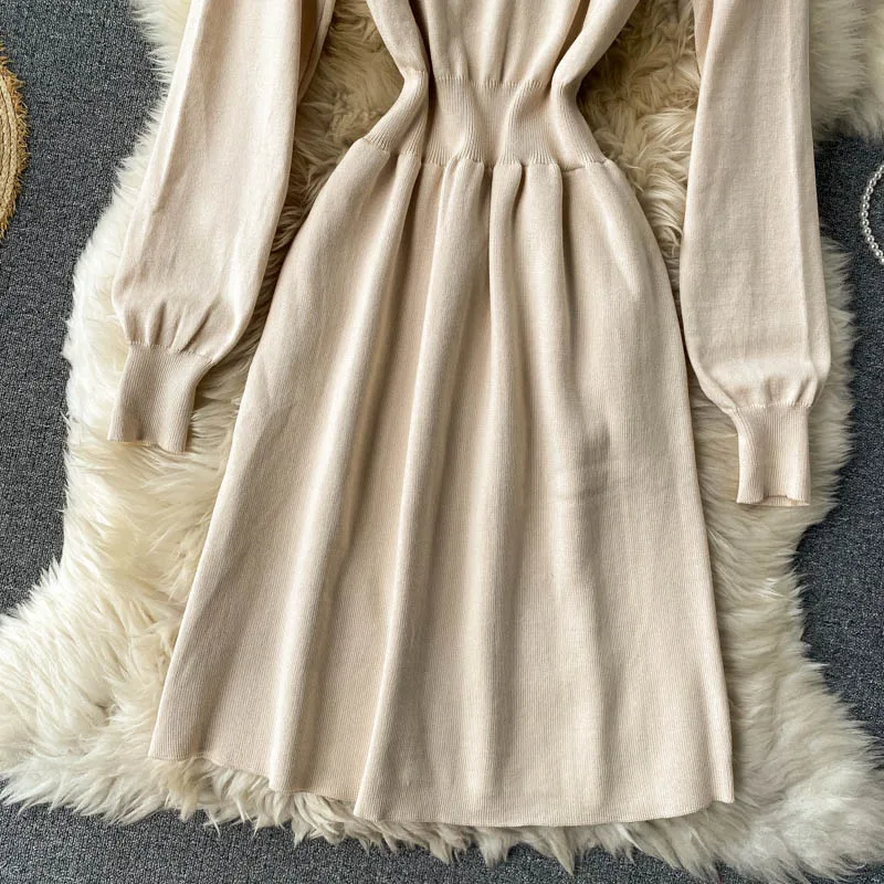 

Autumn Winter Solid Black/Beige/Gray Knit Mini Dress Women Turn-Down Collar Beading Slim Vestidos Female 2020 New Fashion