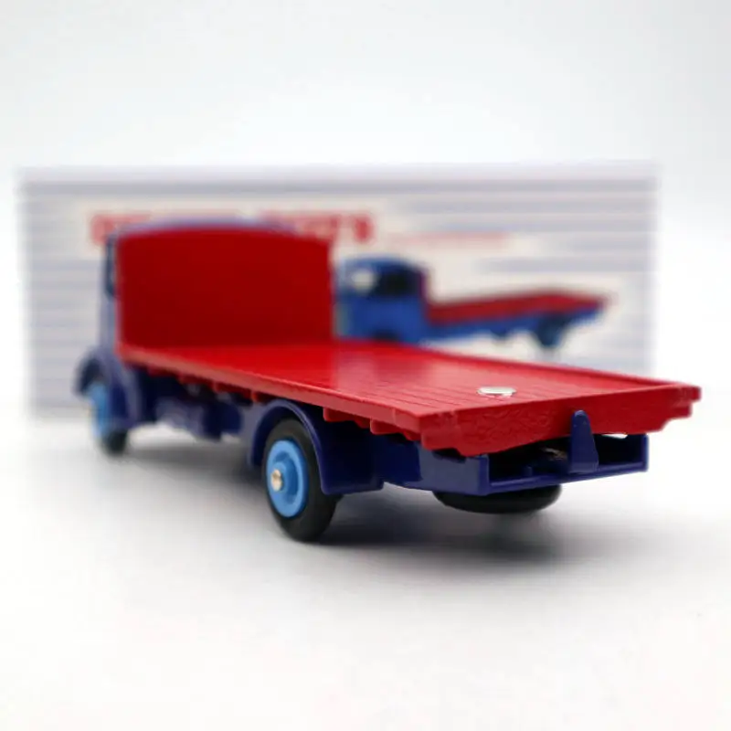 Atlas Dinky Toys 512 литой грузовик Llano Marca плато парень Плоская тележка модели