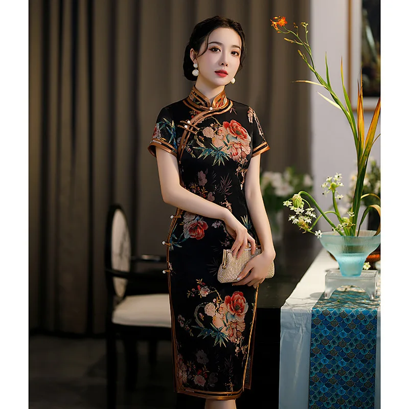 

Коллекция весенней женской обуви Новинка с цветочным принтом Qipao платье прямого покроя с воротником «Мандарин», атлас Cheongsam юбка M-4XL Тонкий ...