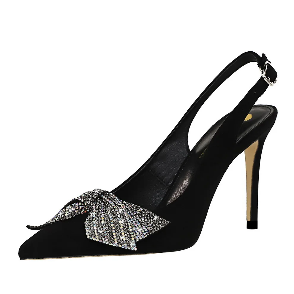 

Women's Shoes