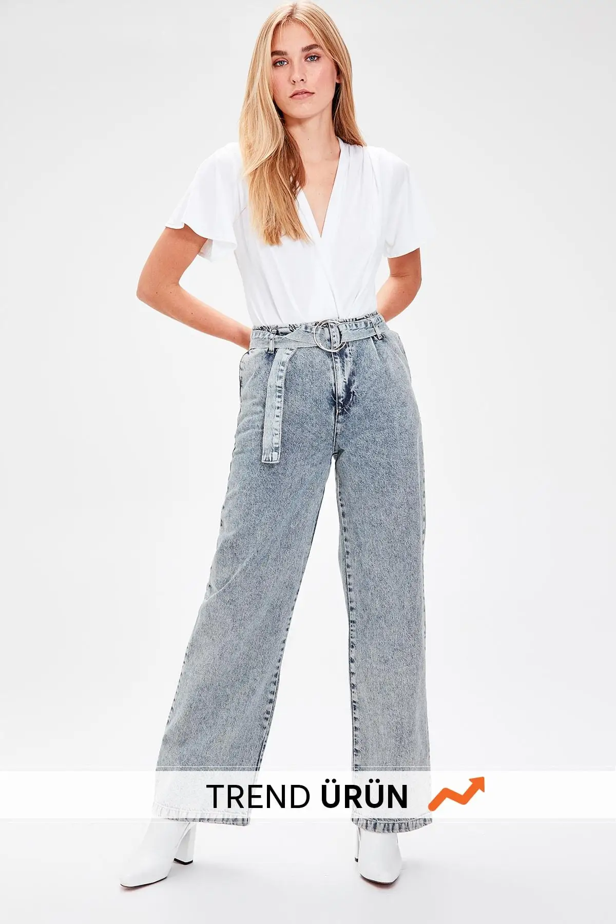 Trendyol синий арочный кольцевой детали супер Высокая талия широкие джинсы TWOAW20JE0040 |