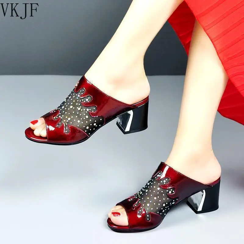 

Женские сетчатые шлепанцы с кристаллами, уличные модные повседневные шлепанцы на высоком каблуке, удобные пикантные шлепанцы в стиле ретро...