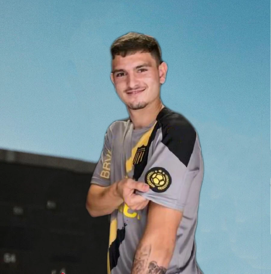 

2021/22 Away Kit Penarol