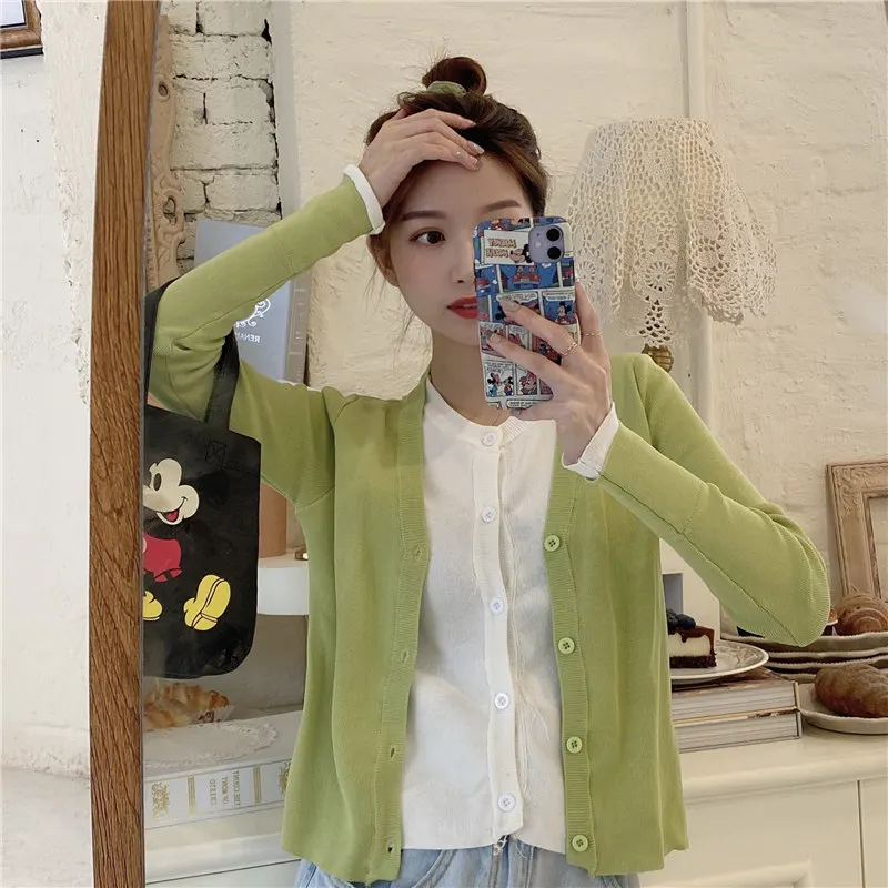 

Spring Summer 2021 New Leisure Holiday Fake Two-piece Knit Cardigan Women Streetwear Vintage Sim Fit Crop Top Sweater