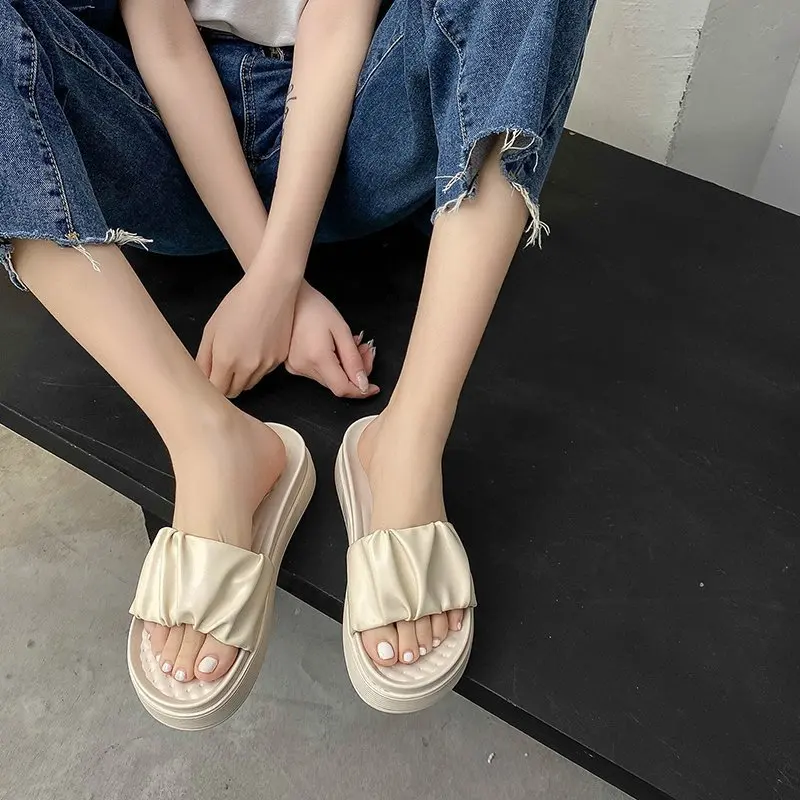 

Women's Platform Slippers Open Toe Flat For Femme Shoes 2021 Summer Beach And Garden Leisure Antil Slip Women Sandalies