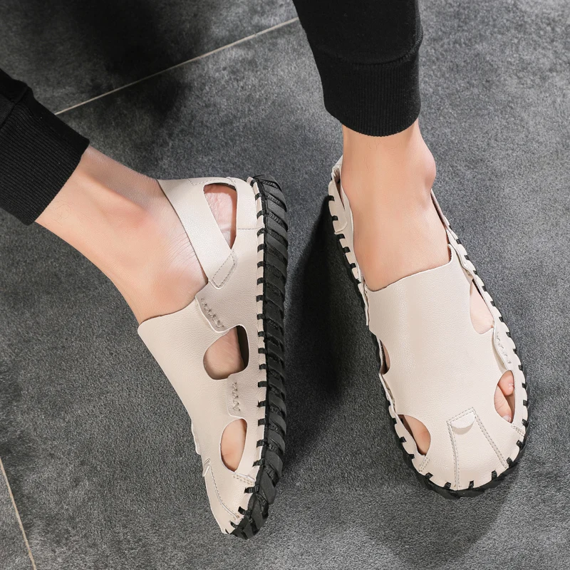 

New large size microfiber leather men's sandals summer high-quality deodorant beach slippers outdoor beach shoes
