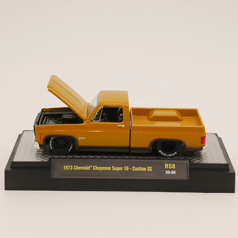 M2 1:64 1979 Chevrolet Scottsdale Chevy Sport / 1973 Cheyenne Super 10 Custom SS литая модель автомобиля игрушка из