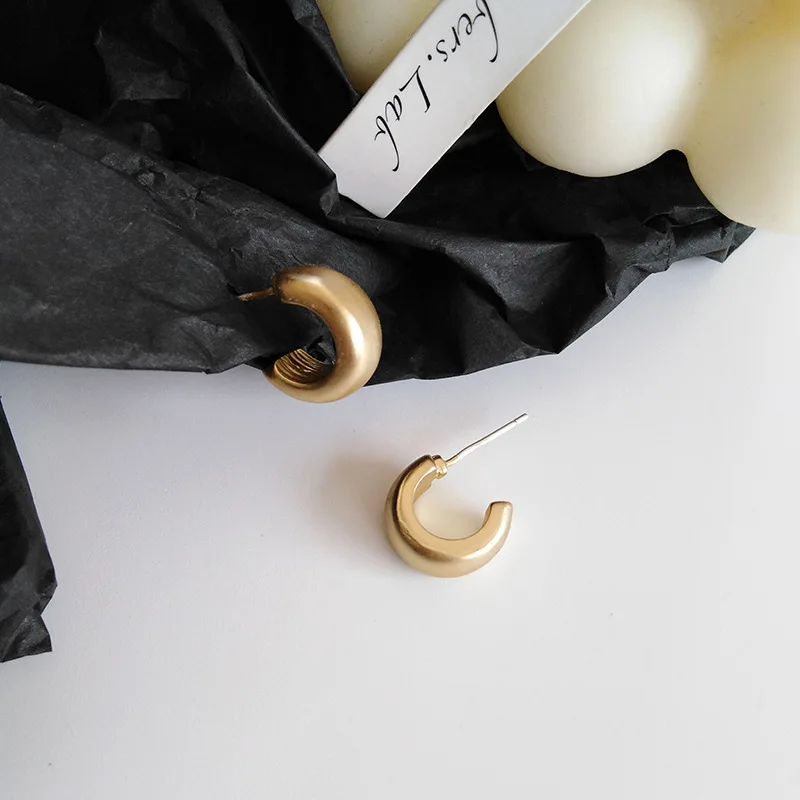 S925 Needle Trendy Small Cute Delicate Matte Golden Plating C Shape Metal Earrings Female Jewelry Gifts | Украшения и аксессуары
